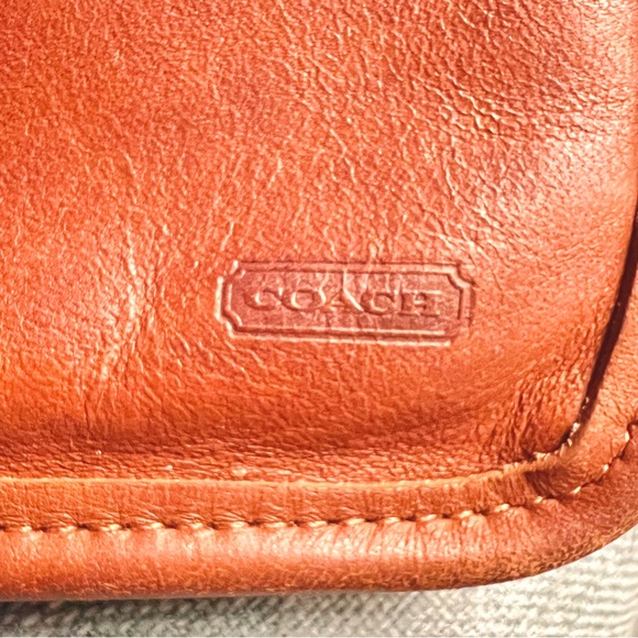 COACH Vintage Chunky Case British Tan Leather Pouch Bag 7165 - Picture 5 of 7